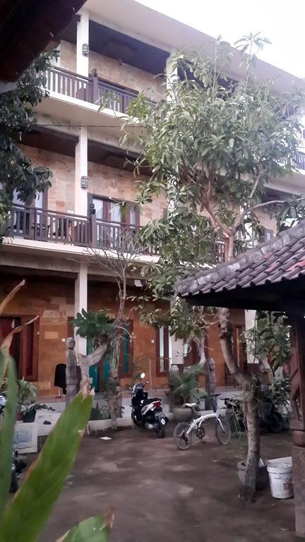 Kubu B'Dauh Homestay Legian  Exterior photo